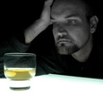 Los adictos al alcohol, el tabaco o la cocaína son más propensos a
                                sufrir depresión que quienes no padecen una adicción.